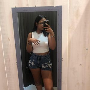 Meet your Posher, Raylis